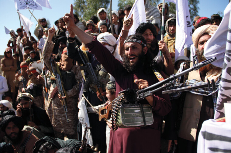 Москва поддерживает рабочие отношения с талибами, стараясь опередить Китай в заполнении вакуума влияния в регионе после вывода американских войск / Getty Images