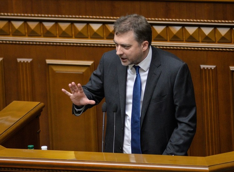 Министр обороны Украины Андрей Загороднюк на заседании Верховной Рады Украины