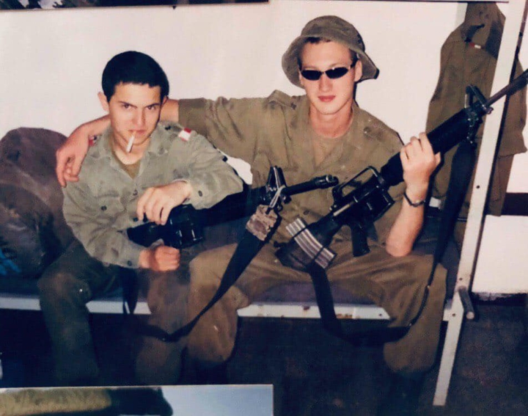 Олександр Куницький в ізраїльській армії / Facebook Андрія Денисенка