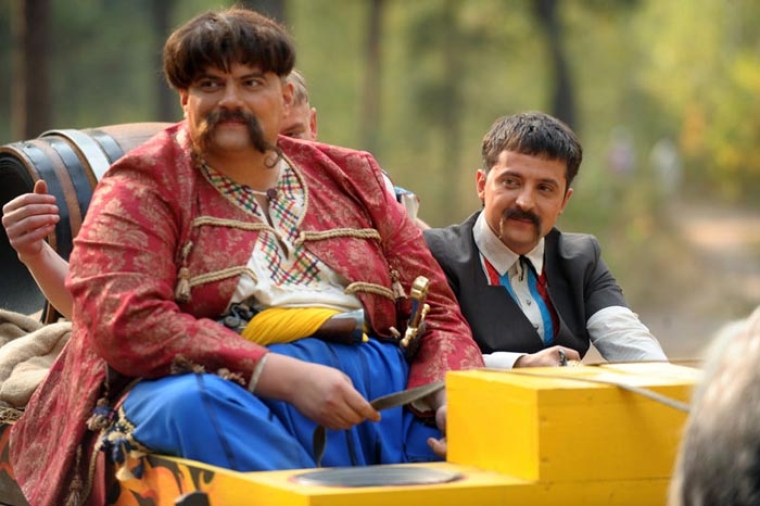 Юрий Корявченков и Владимир Зеленский во время съемок фильма "Как казаки ..."