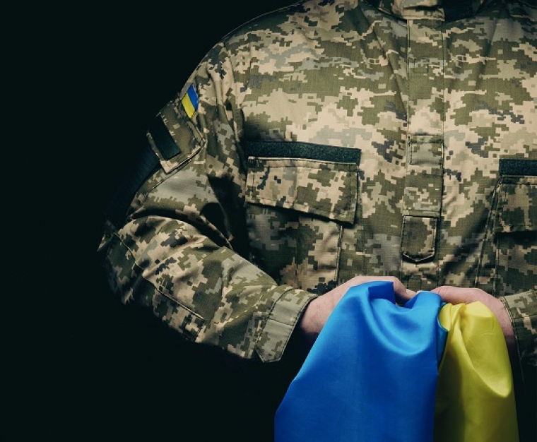 Депозит "Військовий" можуть відкрити як захисники України, так і члени їхніх родин
