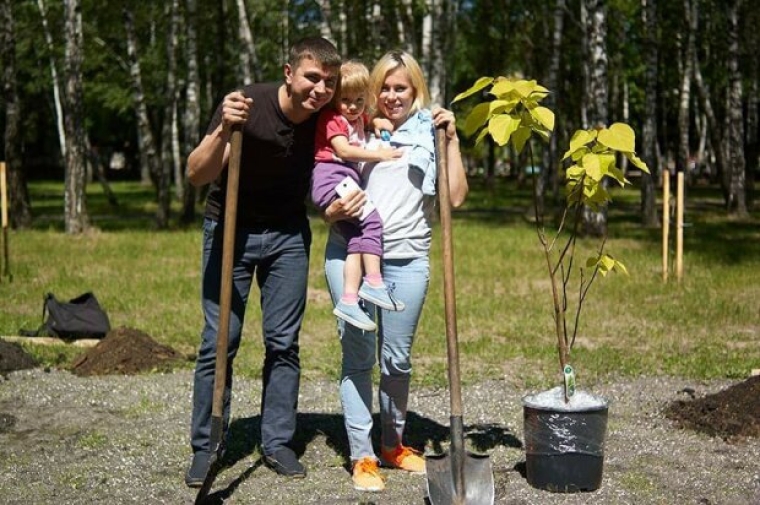 Антон Поляков з дружиною Галиною / Facebook