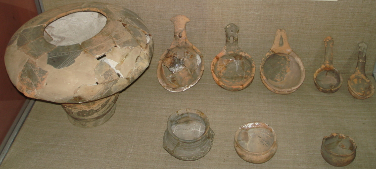 Образцы типичной расписной керамики Кукутень-Триполье, 3 600 г до н.э. Место находки – село Кэрбуна (Cărbuna), район Яловень, Молдова