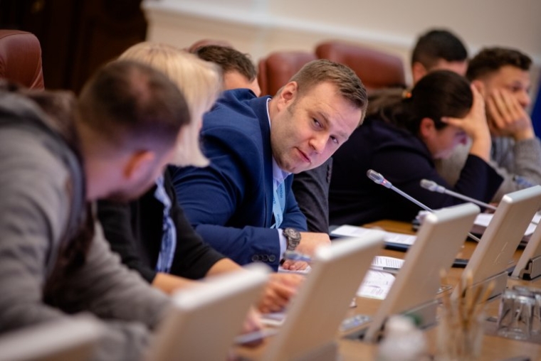 Олексій Оржель під час засідання Кабінету міністрів
