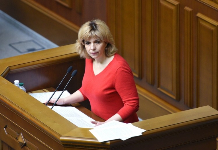 Ольга Богомолець виступає з трибуни Верховної Ради