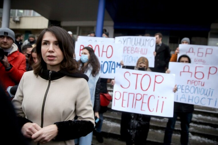 Татьяне Черновол вручили обвинение по делу об убийстве во время штурма офиса Партии регионов