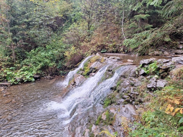 Водопад Богдан возле села Поляница