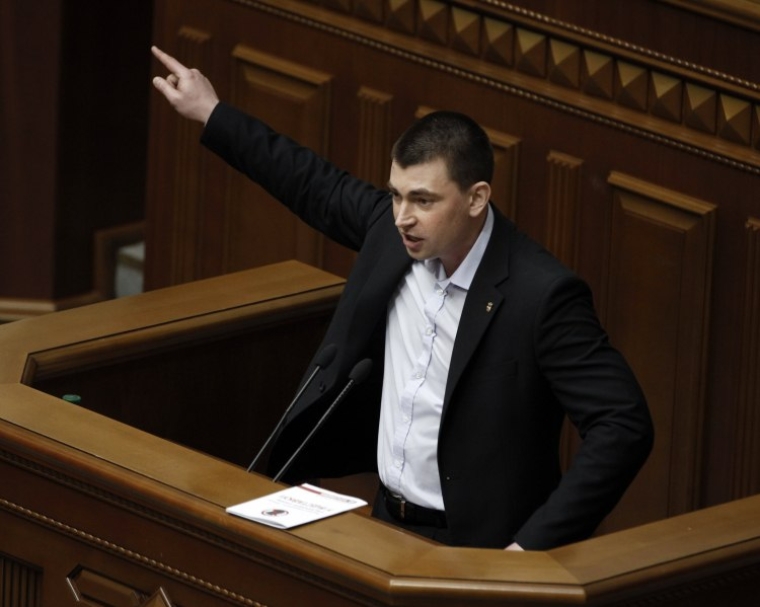 Юрій Михальчишин виступає з трибуни Верховної Ради