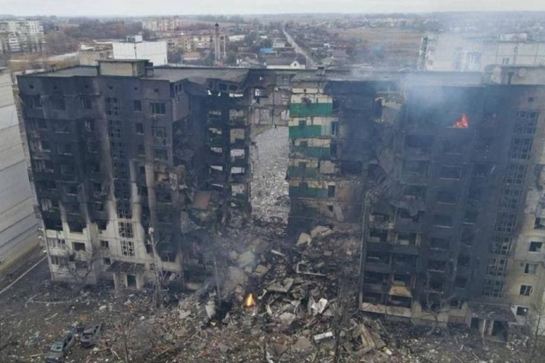Коли будинок зруйнувала Росія. Як в Україні будуть відновлювати житло