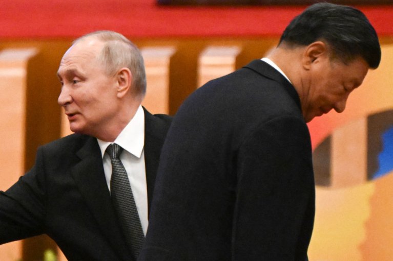 "Розворот на схід". Китайська підробка нового російського економічного курсу