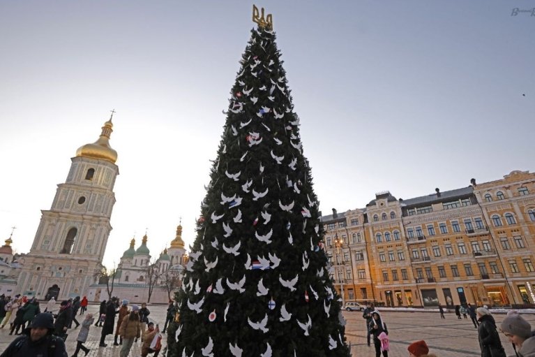 Присвята ЗСУ. Якою буде новорічна ялинка у Києві і для чого вона під час війни