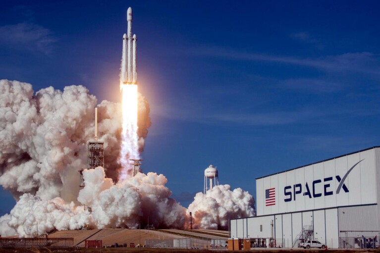 Компания Маска SpaceX запустила на орбиту 40 интернет-спутников OneWeb