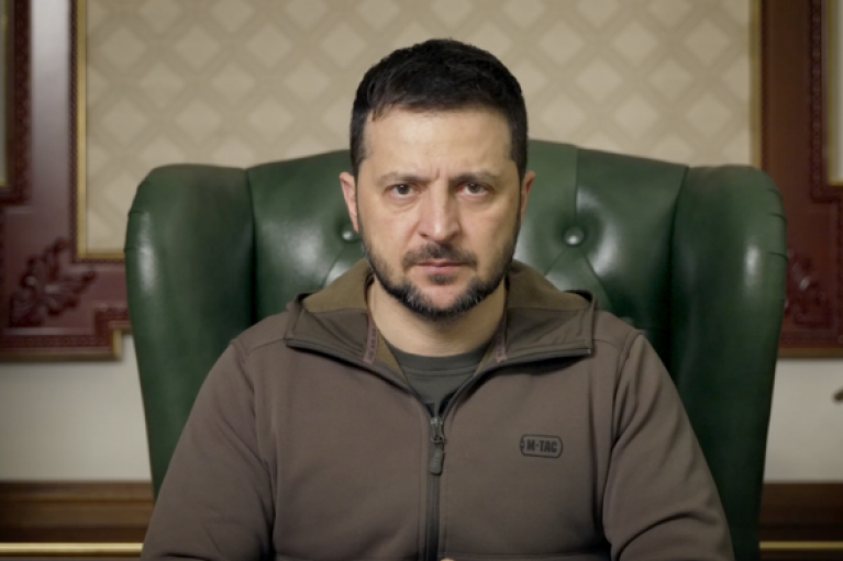 Скандал із Тищенком: Зеленський нагадав про заборону на виїзд із країни