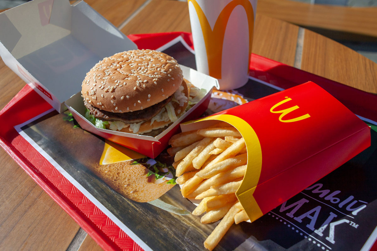 McDonald"s окончательно сворачивает бизнес в России