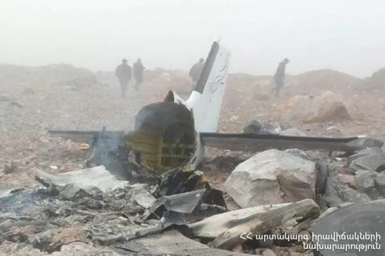 У Вірменії розбився літак з російськими пілотами (ФОТО)