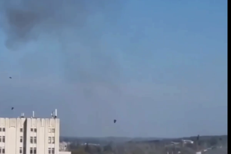 Взрывное поздравление: Курск на день города атаковал беспилотник (ВИДЕО)