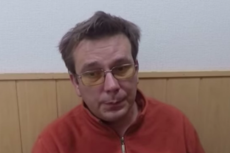 Михаил Царев, брат известного ватника и предателя Олега Царева, просит, чтобы его обменяли в РФ