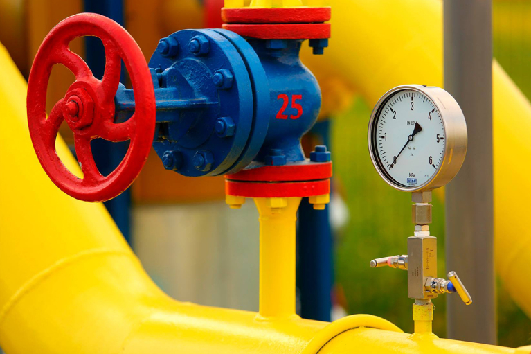 Газовые войны: РФ останавливает поставки газа в Финляндию, а немцы и итальянцы готовы платить в рублях