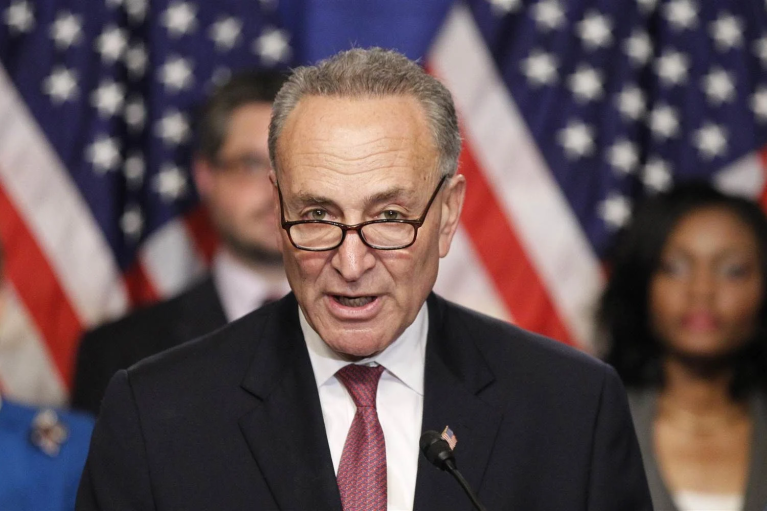 Лидер Сената США назначил дату голосования о помощи Украине и Израилю