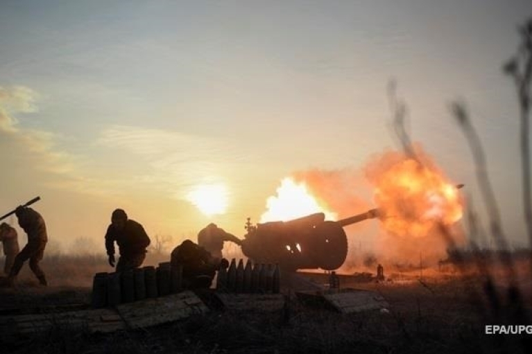 День на Донбассе: оккупанты лупили из артиллерии и тяжелых минометов
