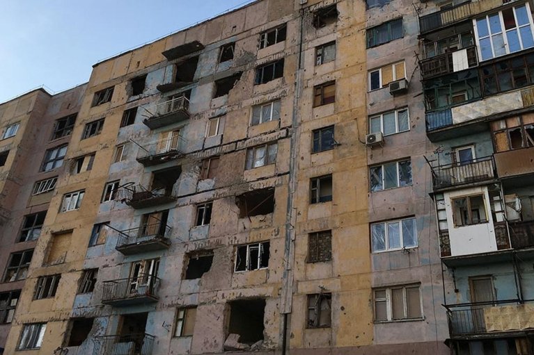 Постапокалипсис: коммунальщики покидают Авдеевку, мэр советует местным уехать