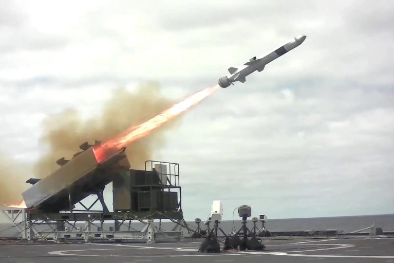 США готовятся поставлять в Украину противокорабельные ракеты, — СМИ