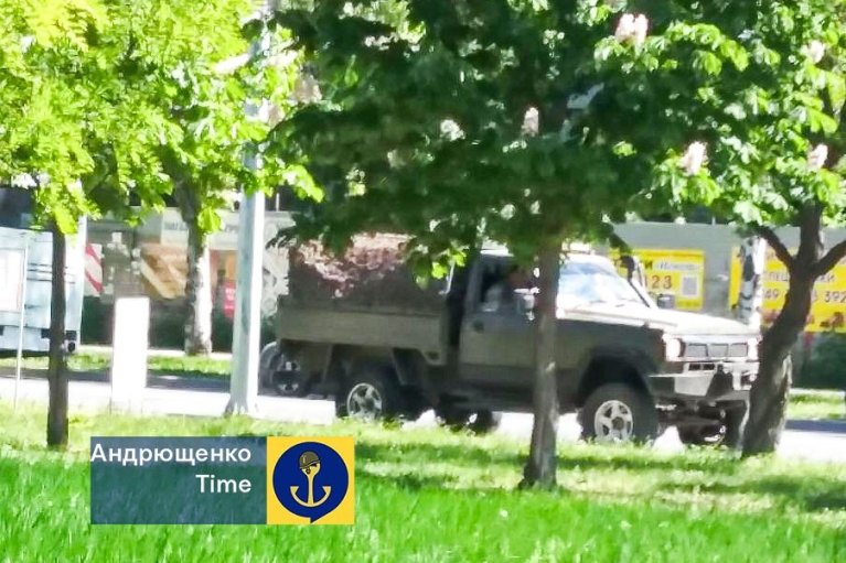 Оккупанты передвигают военную технику в направлении Бердянска