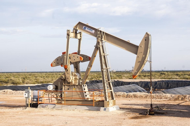 Ціни на нафту впали через ймовірність відновлення експорту з Ірану, — ЗМІ