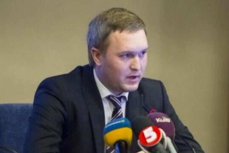 Чиновники РГА, назначенные Президентом, осваивают деньги на укрытиях в школах: "УДАР Виталия Кличко" требует расследования