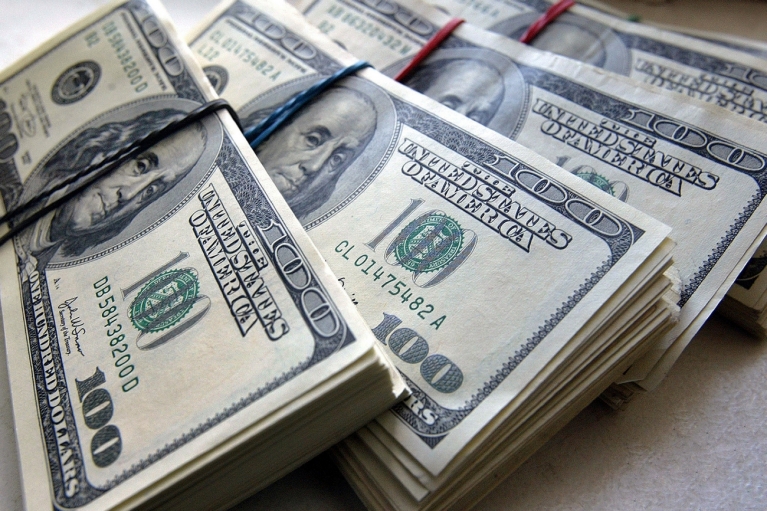 В Украину поступили первые $1,5 млрд гранта от США