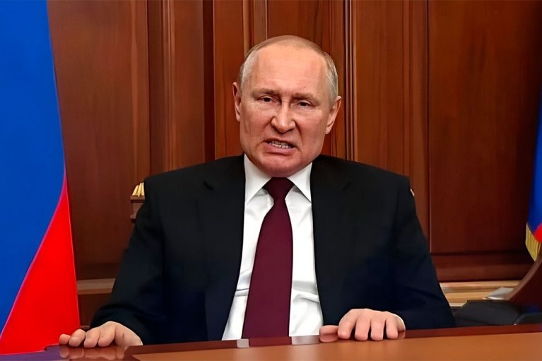 Президентом не считают: у Кулебы просят мир не признавать новый срок Путина