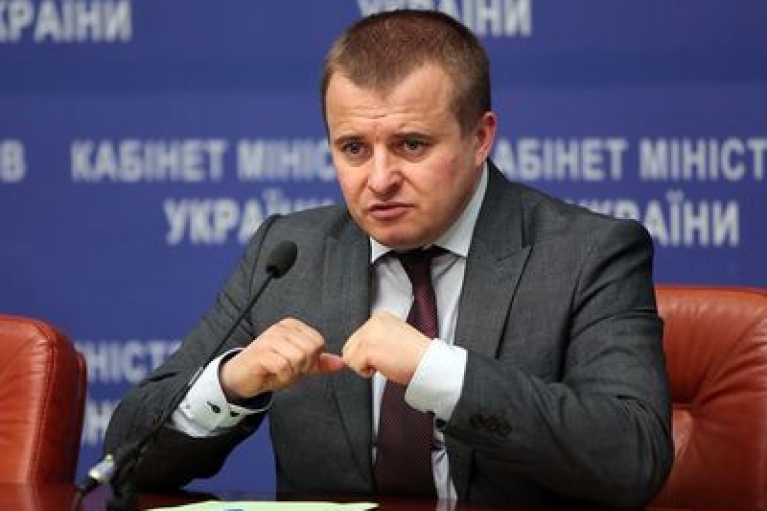 Экс-главу Минэнерго Демчишина объявили в международный розыск