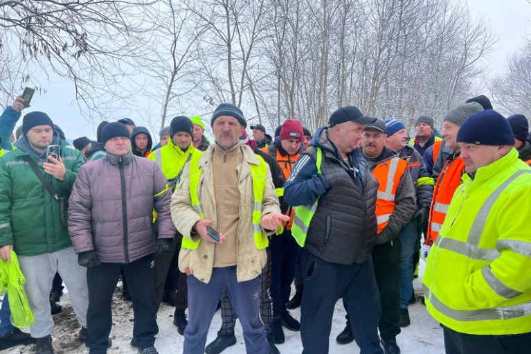 Украинские водители приостановили голодовку после переговоров с польскими забастовщиками