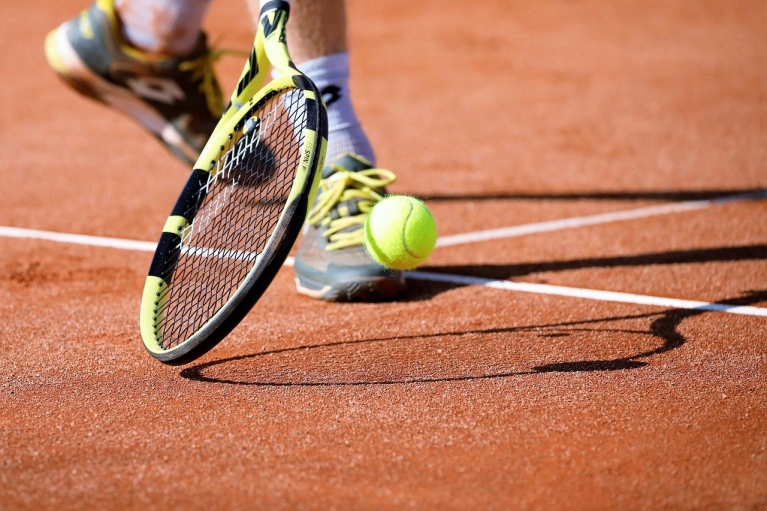 Guardian: "Вімблдон" пустить на турнір тенісистів із Росії та Білорусі