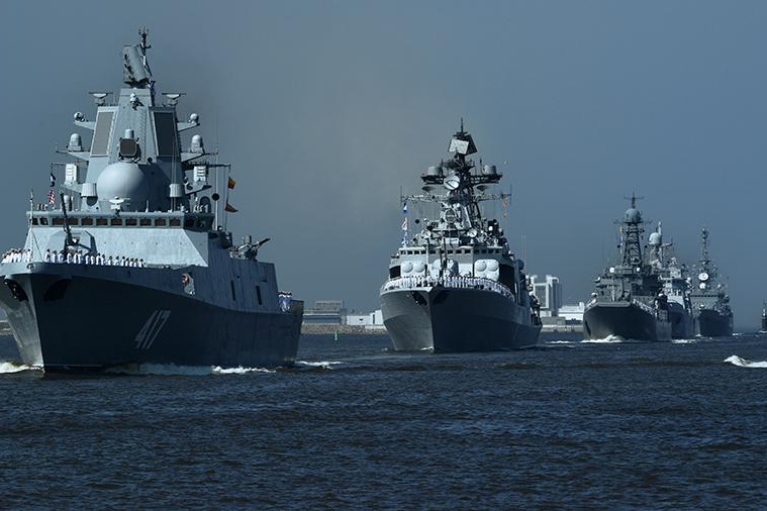 РФ провела военные учения в Балтийском море (ВИДЕО)