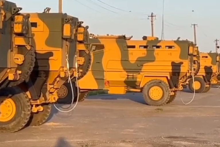 Українські військові отримали турецькі бронетранспортери Kirpi (ВІДЕО)