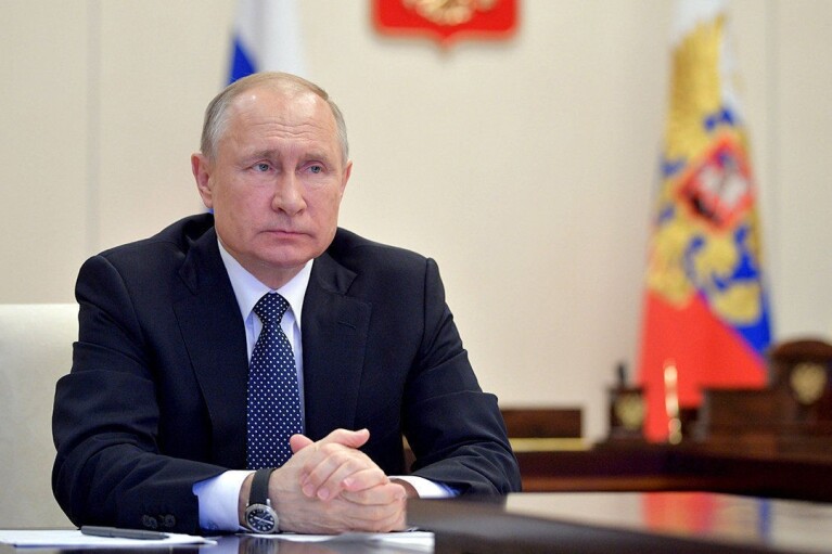 До "інавгурації" Путіна в РФ випустили марку із загарбаними територіями України (ФОТО)