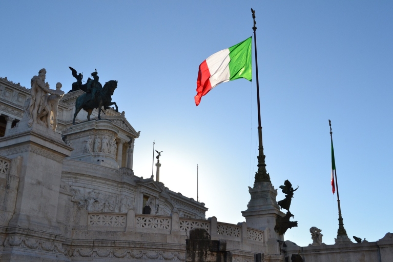 Выборы в Италии: победу одерживает правая коалиция
