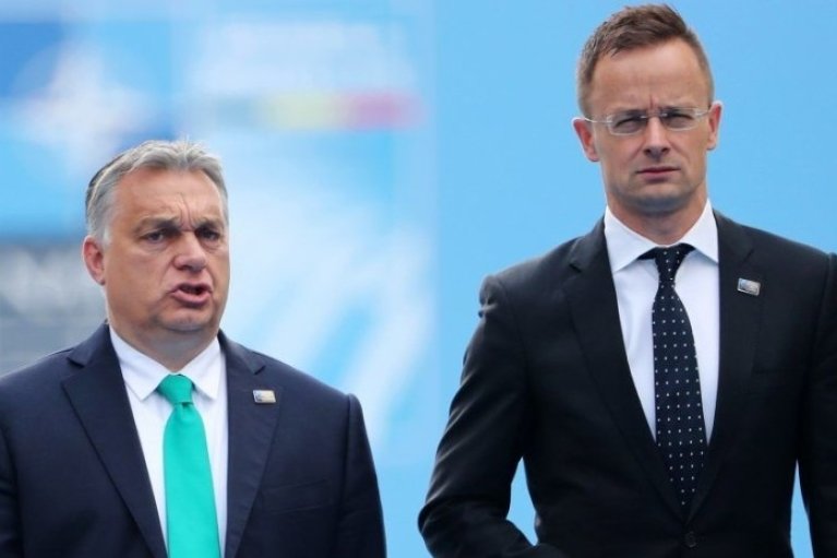 Сийярто выдвинул Украине 11 требований для встречи Орбана с Зеленским