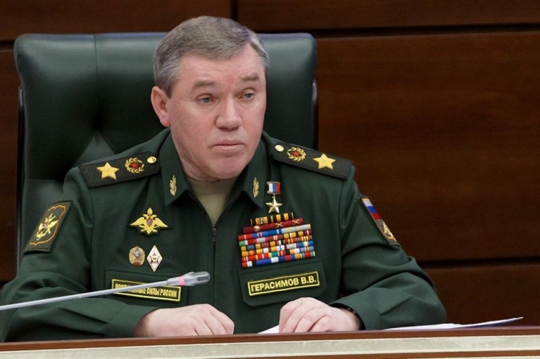 Начальник генштаба РФ прибыл на оккупированные территории с "проверкой", — росСМИ (ВИДЕО)