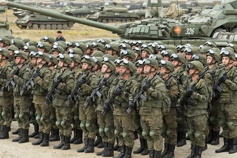 Окупанти поповнюють сили на Харківщині та поблизу Миколаєва
