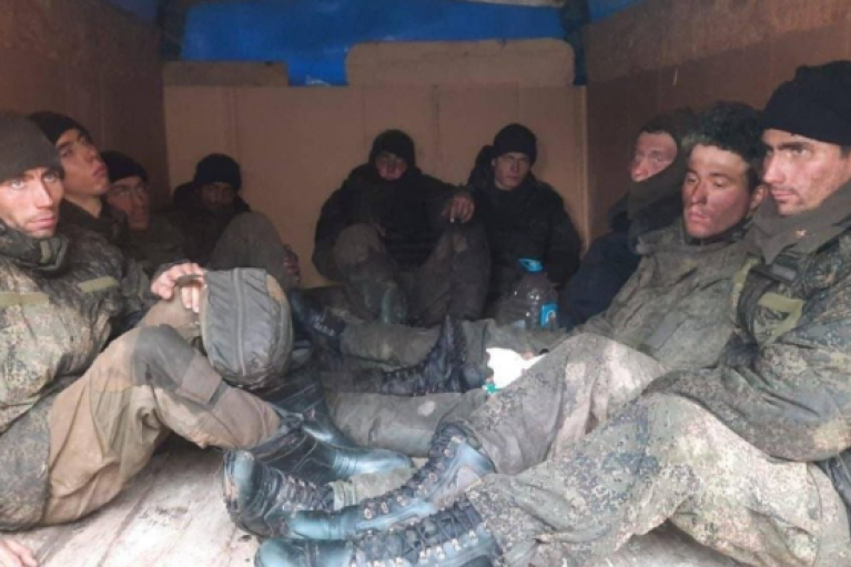 Обмен пленными: В разведке рассказали, почему Россия не спешит освобождать боевиков "ЛДНР"