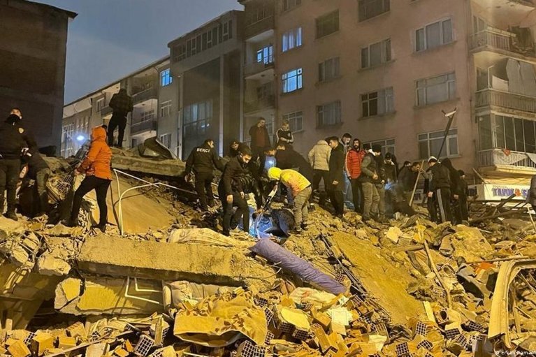 У МЗС розповіли про постраждалих українців внаслідок землетрусу в Туреччині