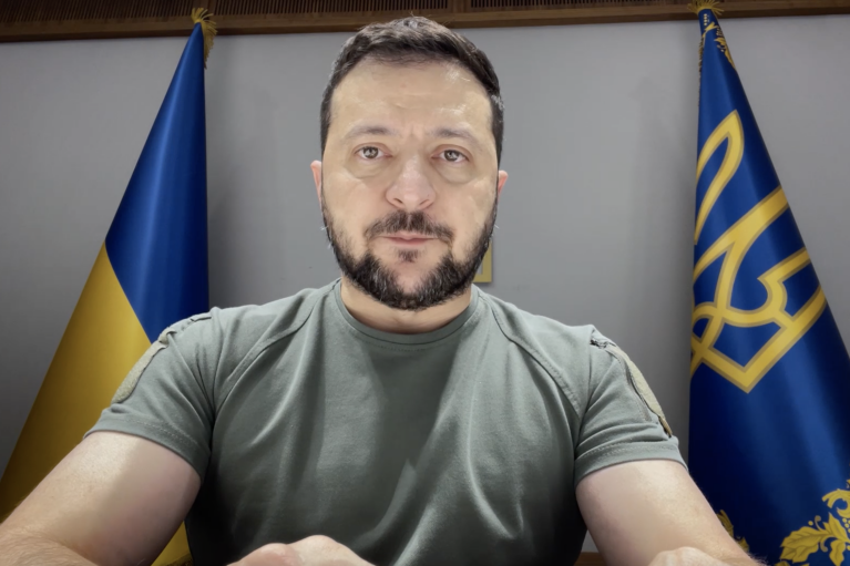 Зеленський анонсував "гарні новини" з фронту (ВІДЕО)