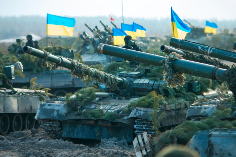 Сили оборони ліквідували 1150 російських окупантів та 9 танків за добу, — Генштаб