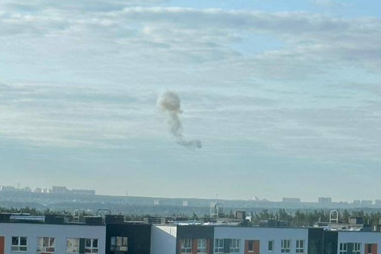 В Москве и Подмосковье раздаются взрывы: росСМИ пишут об атаке беспилотников (видео)