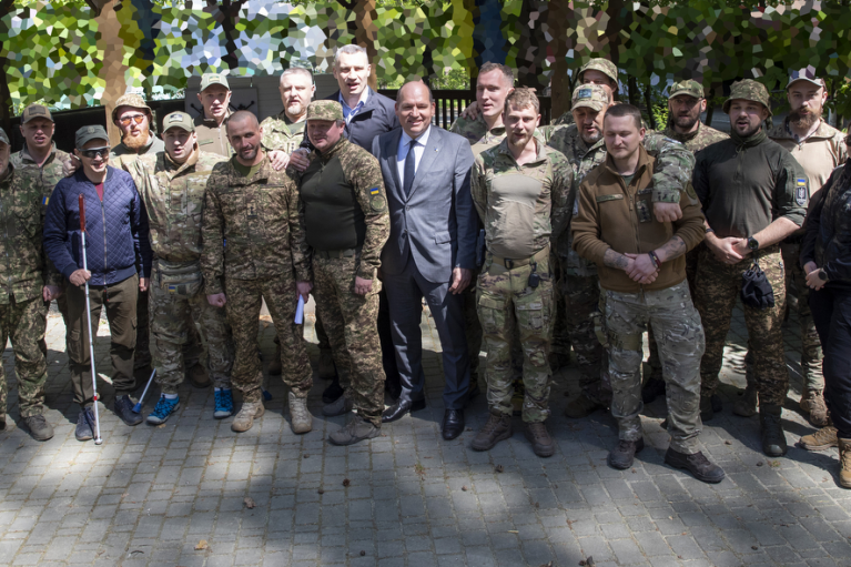 Кличко разом з мером Брюсселя відвідали бійців батальйону "Свобода" — передали дрони та РЕБ