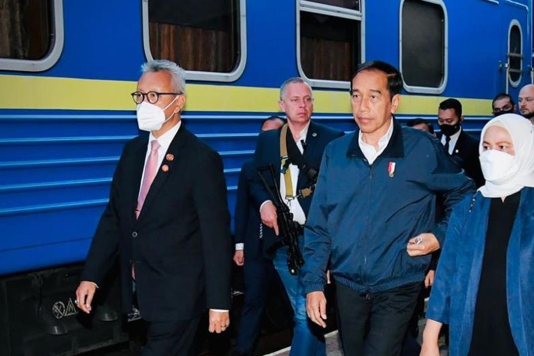 Президент Индонезии едет в Киев (ВИДЕО)