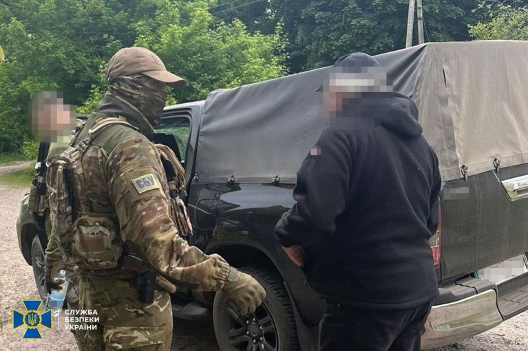 Шукав позиції української артилерії під Вовчанськом: СБУ затримала ворожого інформатора