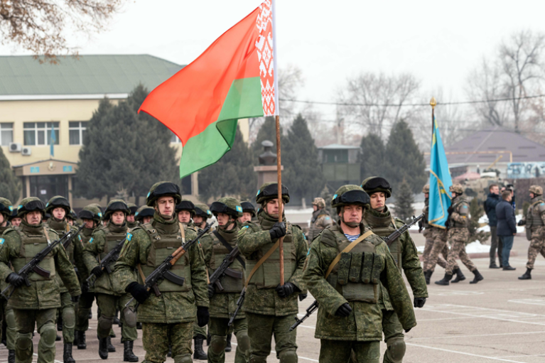 Игнат: Беларусь проверяет боевую готовность армии